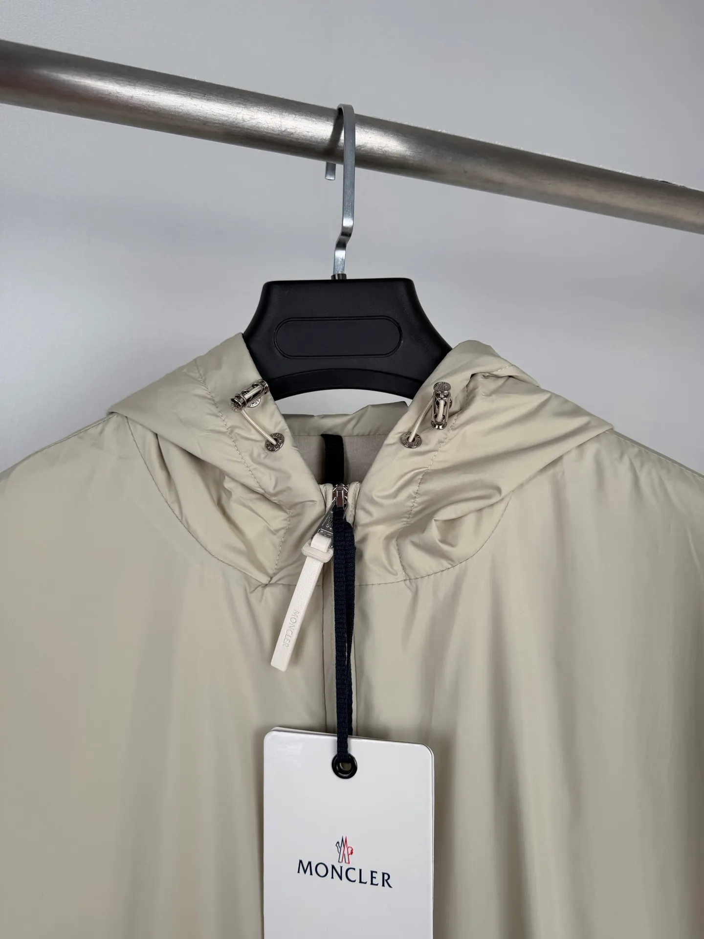 MONCLER/ ： ， ， ， ， 。 ， 、 Wear-Resistant ， ； ， Rebound ， 。 ， ， ， Breathable ， 。 ： ， ， ， ， 。 Breathable ， ， ， 。 ， ， ， ， ， ， 。 ： ， ， ， 。 ， 。 ， 。 ， ， ， ， 。 ， ， ， ， ， ， 。 ： Size:1 2 3 4